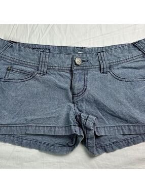 🌿 DKNY Jeans Blue Pinstripe Mini Shorts Y2K Low Rise Cuffed Denim 28 🌿